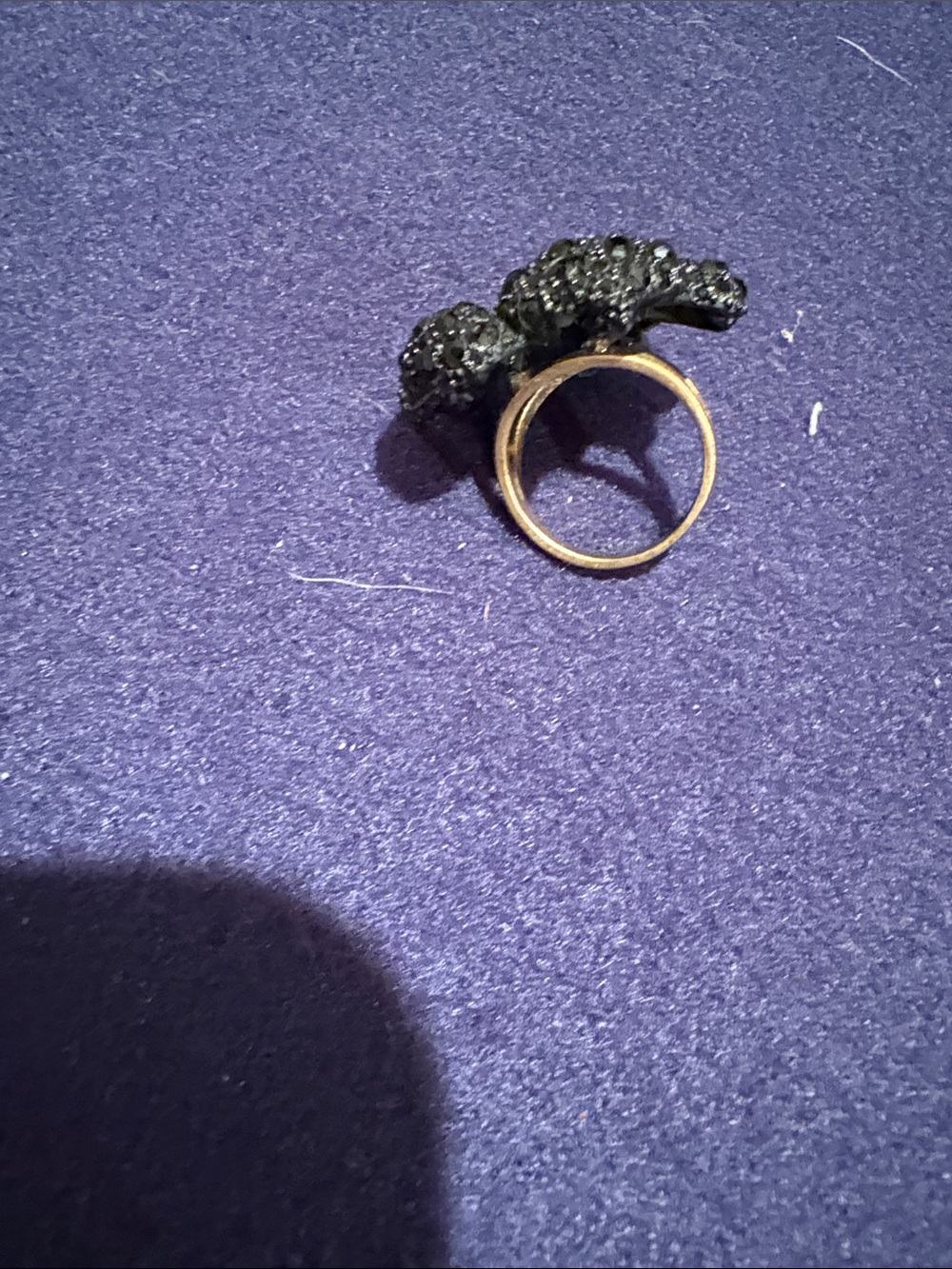 Black Floral Cluster ring Women Accessories - Picture 4 of 4